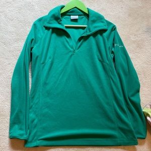 Columbia Woman’s Green Long sleeve fleece top L